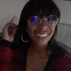 gigi_sweetcheeks Public Pic 3