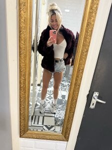 Carmel_Louise 🦊 Foto