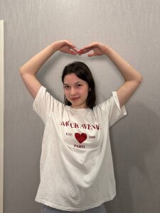 LaraeLubeck Public Foto