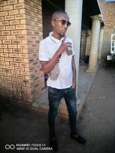 Georgebabo345のPublicの 3枚の写真