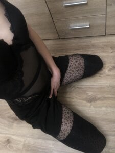 Littel_Pati Public Pic 3