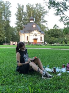 ElizabethKolm Public Pic 5