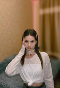 AngilaWineberg Public Pic 3