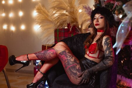 amber__blair Merry Christmas! 2025 Pic 3