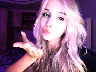 FridaAaberg I'm dropping stars from eyes🤩 Foto