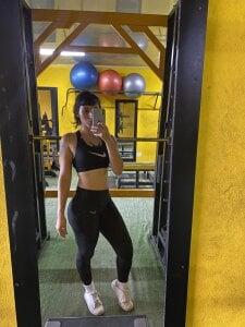 ConnyBlareのPublicの 2枚の写真