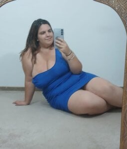 Zdjęcia Huge_Titties_ Check me out a little more :P:  3