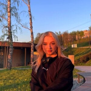 Public de KarenaTalman  4 Imagens