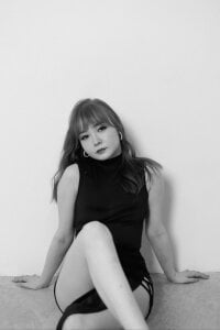 YourTanomi black and white Pic 6