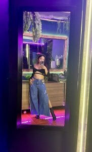 Mia_Gothzx Any night Pic 2