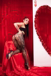 MaveParks_ Can I be your gift? 💖 Foto 2