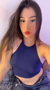 MilaHal_ Public Pic 4