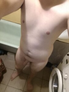 Myn693 Голий Pic 4