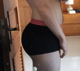 MarineDynamics12's XXX Nude Photo 4