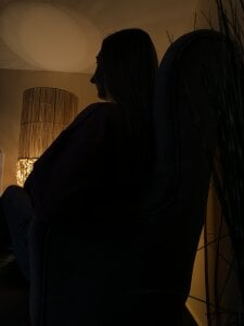 _Ri_na_ Public Photo 3