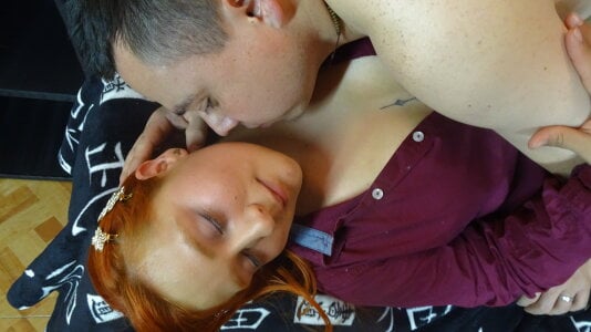 Couple_and_Passion Passionate Pic 3