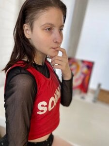 KiraDuvall Public Pic 4