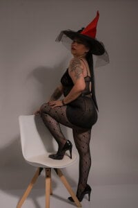 nare_celebi_ HAPPY HALLOWEN DAY MY LOVES 🎃 Pic 2