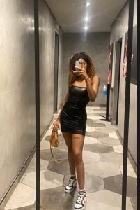 IgnaciaVicknair Public  3. fénykép