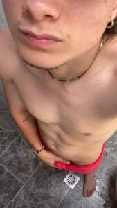 enzo_steel Take a shower with me Pic