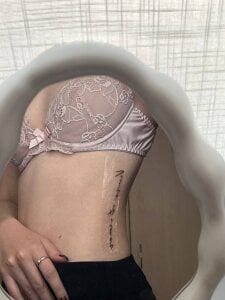 Miche1le_AllenneのLook at my figure))の 5枚の写真