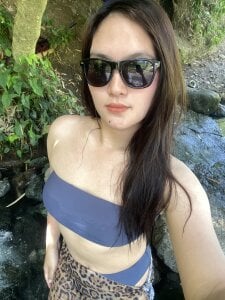 IsabellaLeighTS Public Pic 2