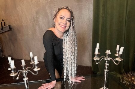 SamanthaReider for Pic 2