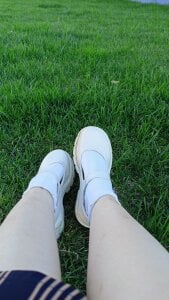 Laura_Gomorrah Laura's chill Pic 8