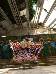 Emma_Lodge: Your artistic dancer!! ( 4 фото)