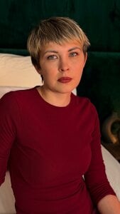 HelenSvon Public Pic 3