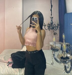 rubyrouge__ day jeans and shirt 😈 Pic 8