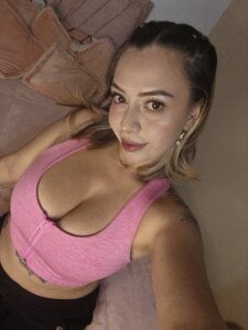 Hi od BellaDonna_16  snímek