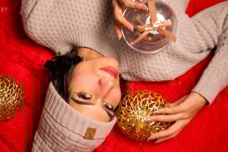 valen_gill MERRY CHRISTMAS Pic 6