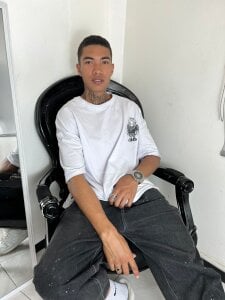 frewfunn Public Pic 4