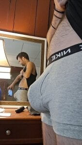 ncolby_22 Me Poză 4