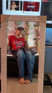 Leo_Glow Red temptation Foto 2