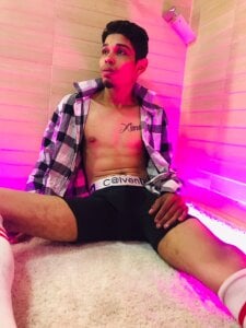 Jeik_Lorens ME ❤LATINO VENEZOLANO Pic