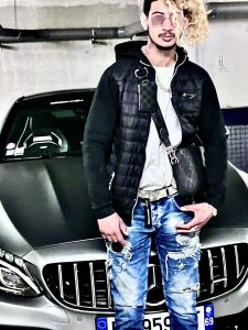 girl-boy69 Public  3টি ছবি