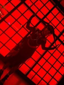 Red ? od Julls420_  3 snímek