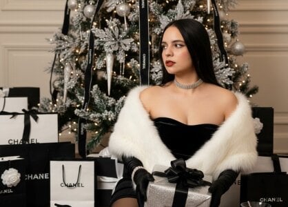 GabySteven Merry Christmas 2025 Pic 2