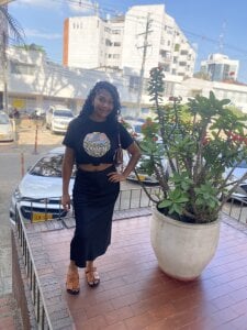 damaris0523 Public Pic 2