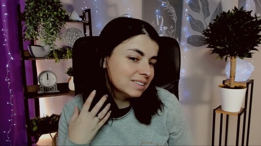 MartaEdamsI found out that I have a huge family: a path, a forest, every spikelet in the field! Bild 2