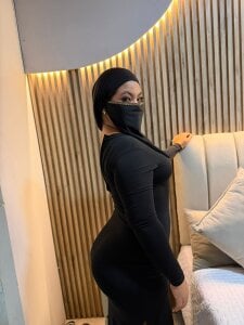 zujart_abady's XXX Nude Photo 1