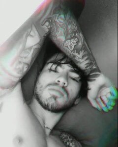 NikolaiDolla Public зображення