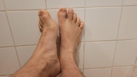 mayhem13000 Petits pieds.... Pic