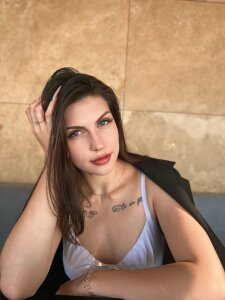 KristySuto Public Pic 5