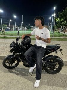 Damien_Howard kullanıcısının Public albümü -  8 fotoğraf