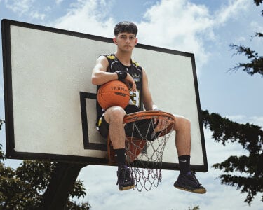 Axel_Draven Young & Bold ⛹️‍♂️ Pic