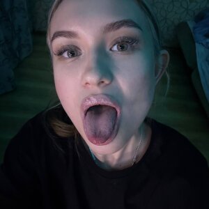 Alyssa_Thornwod After Hours Foto 3