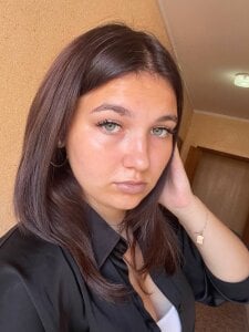 Emili_Baynen Public Bilde 7